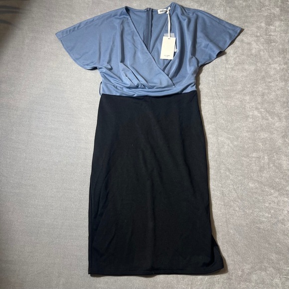 Grace Karin Dresses & Skirts - Grace Karin Women Blue Black Colorblock Surplice V-Neck Sheath Dress Size M NWT